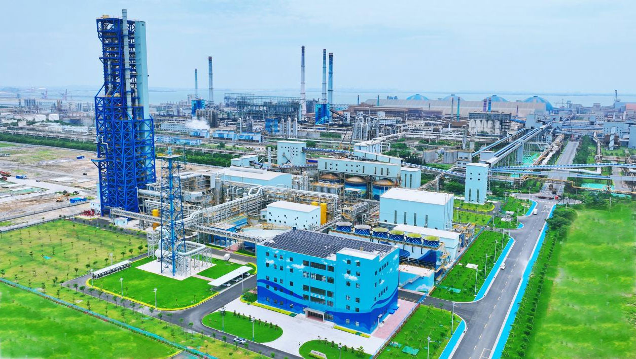 上海尊龙人生就是博首页荣获冶金行业一线工人科技效果最高奖项